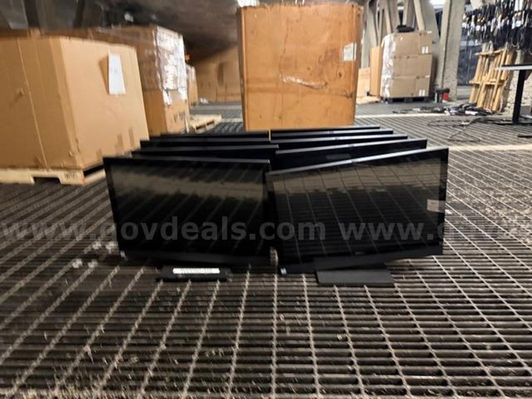 Lot of Dell 7440 AiOs (10)