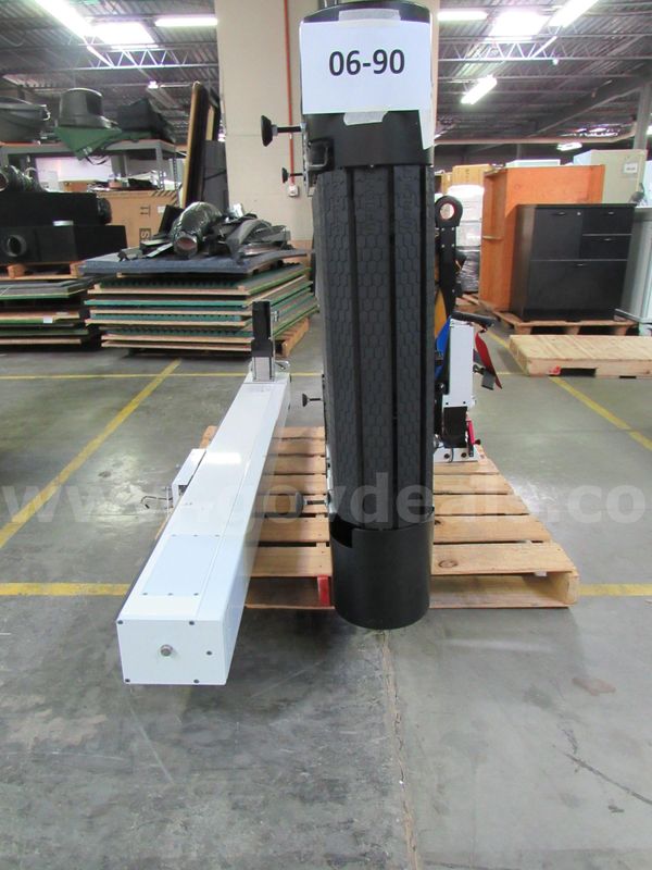 06-90   Treadmill