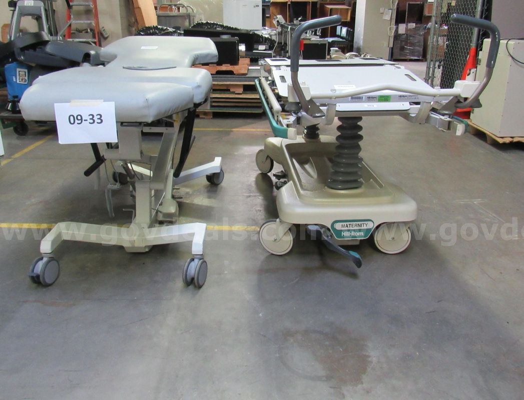 09-33 Cardiac Exam Bed & Stretcher