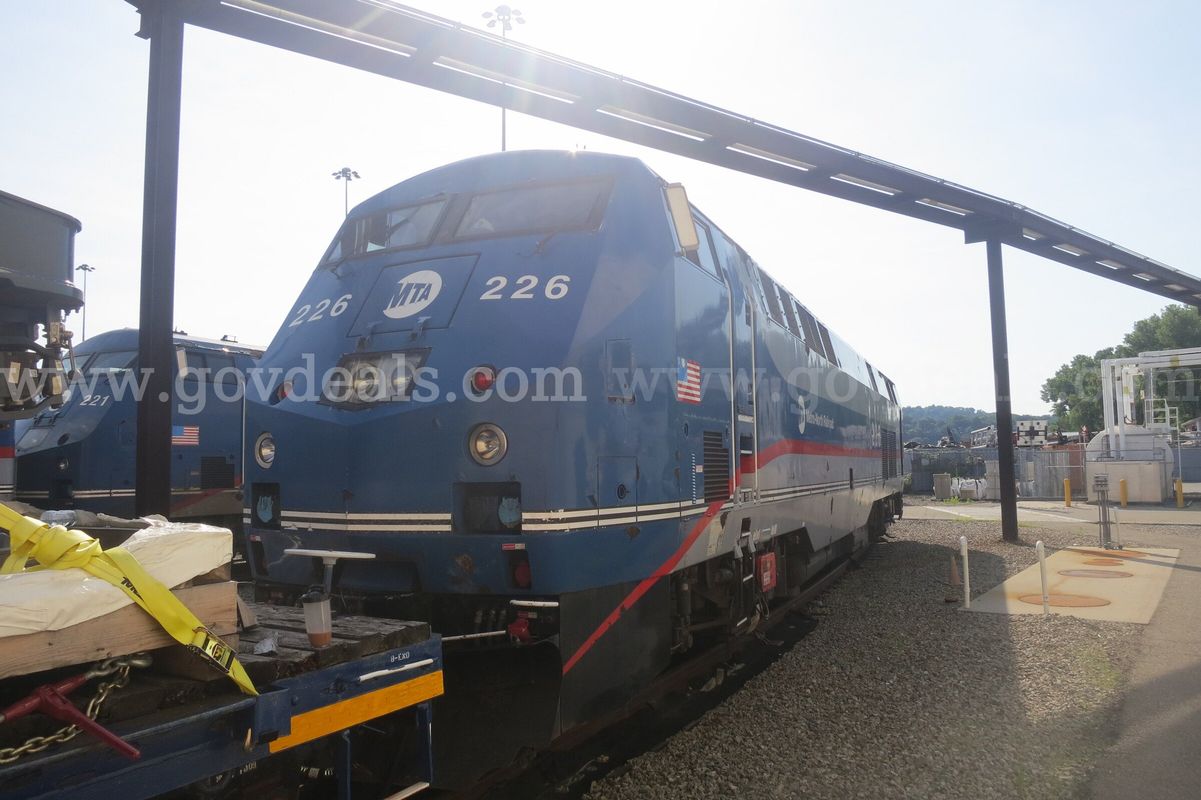 1992 P32AC-DM GENESIS Series Passenger Locomotive