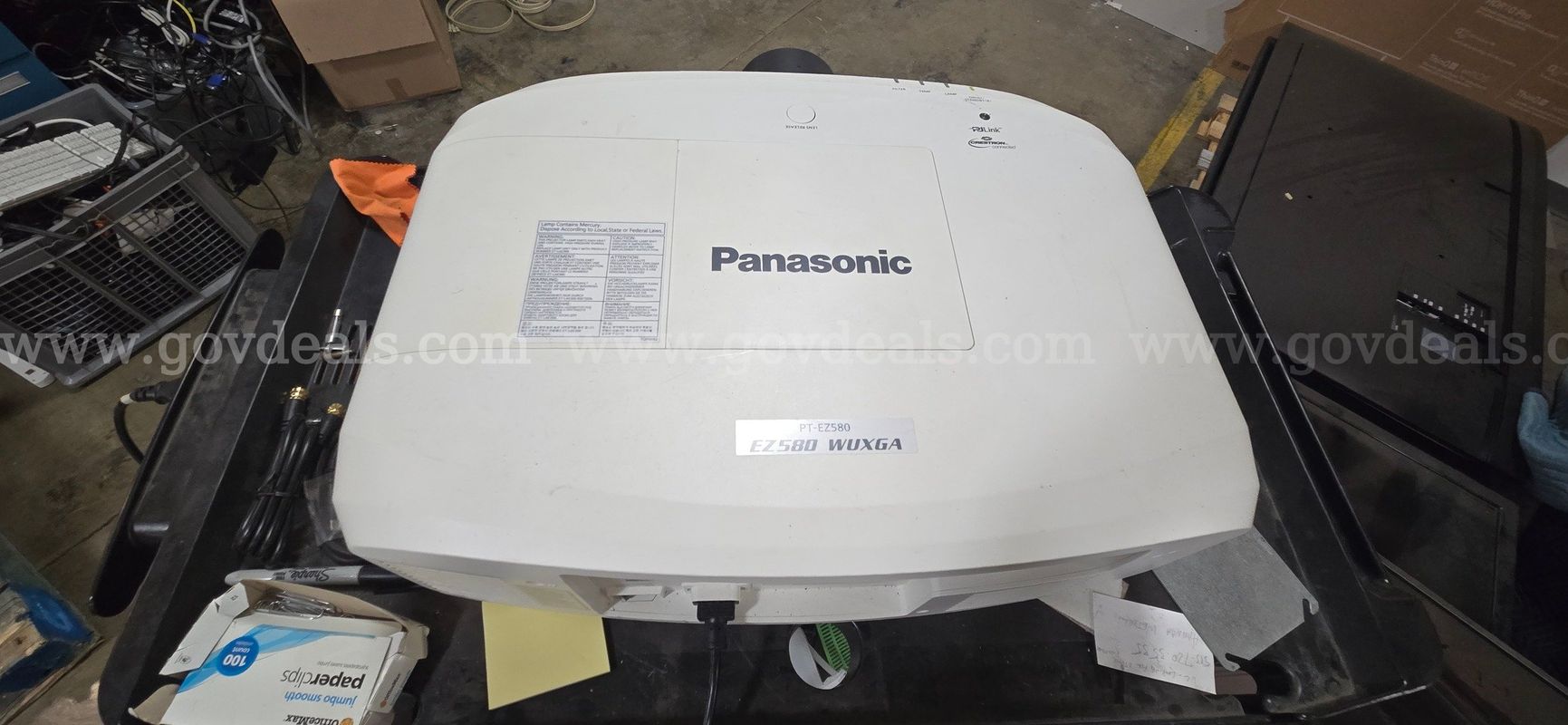 Panasonic EZ580 WUXGA projector