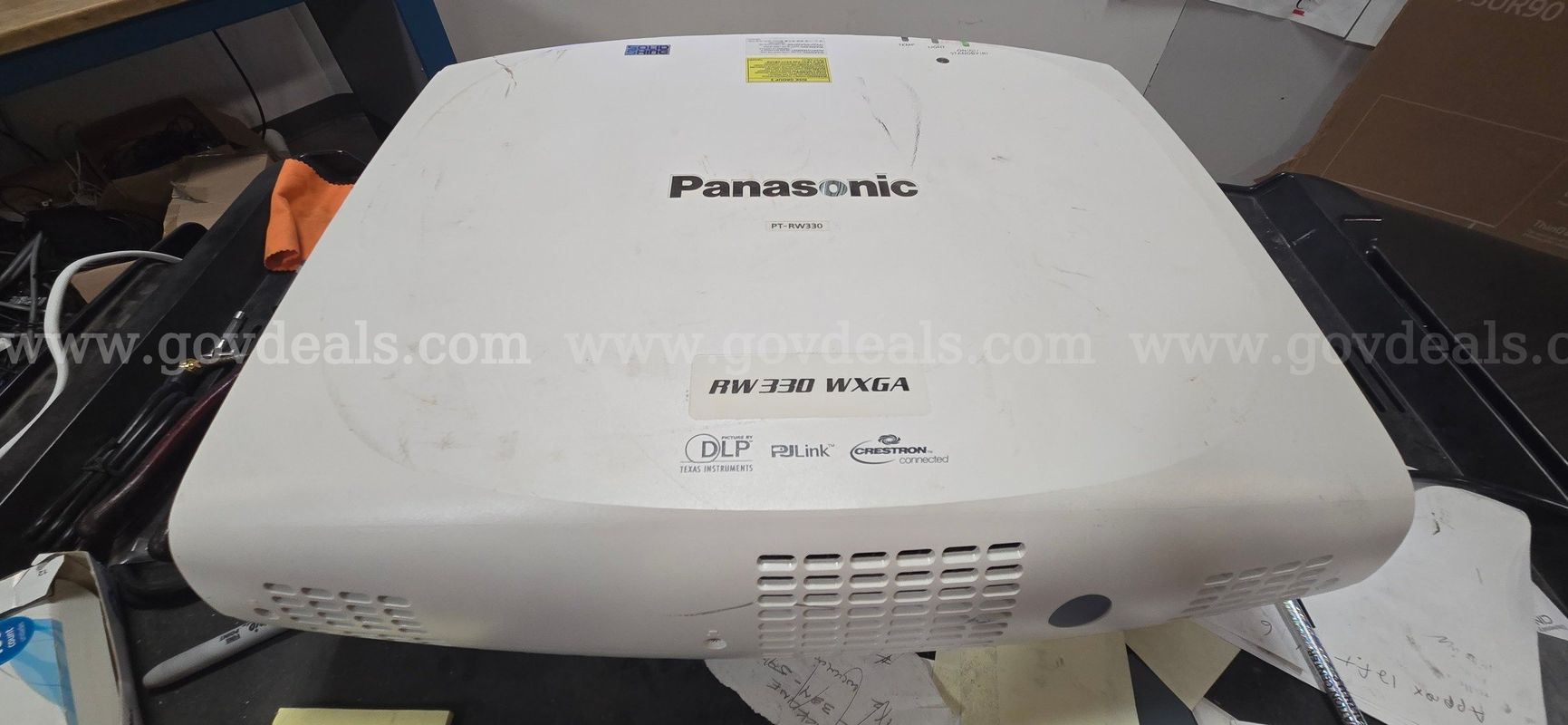 Panasonic RW330 WXGA projector