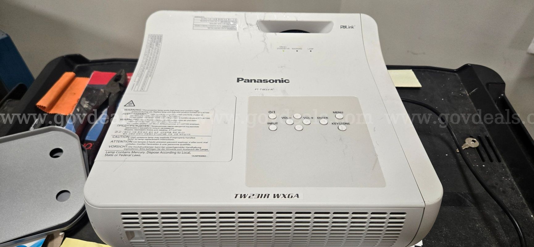 Panasonic PT-TW231R projector