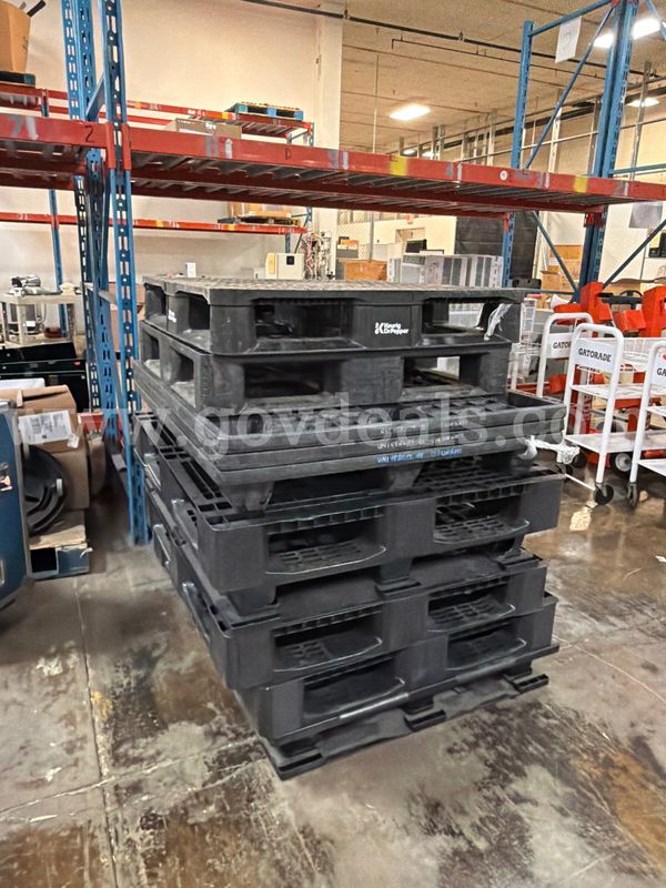 Lot of 10 Black Heavy Duty Plastic Skids