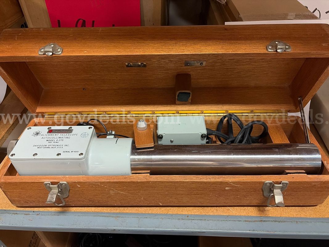 1 Vintage Alignment Telescope
