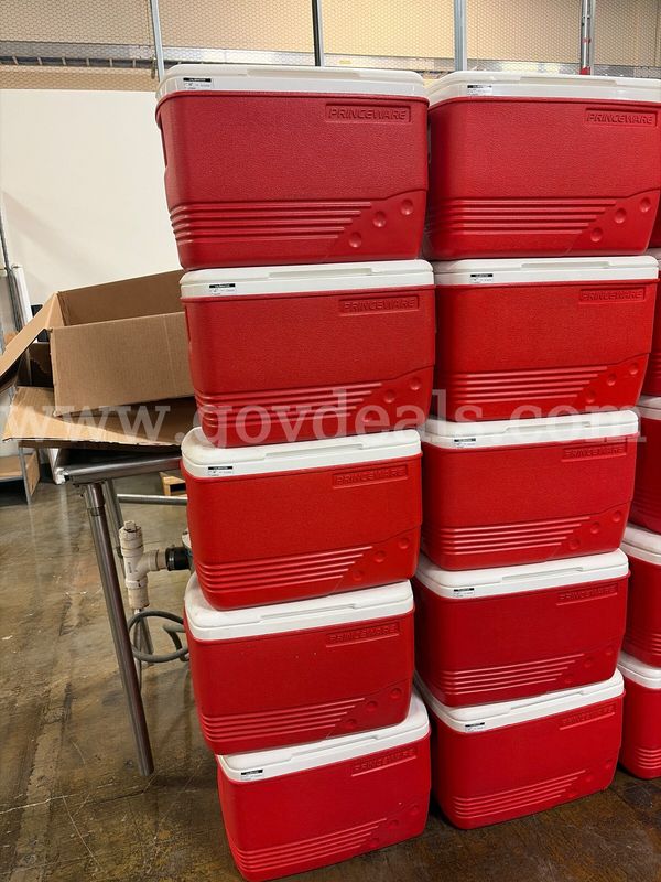 Lot of 10 Prince Ware Red Coolers