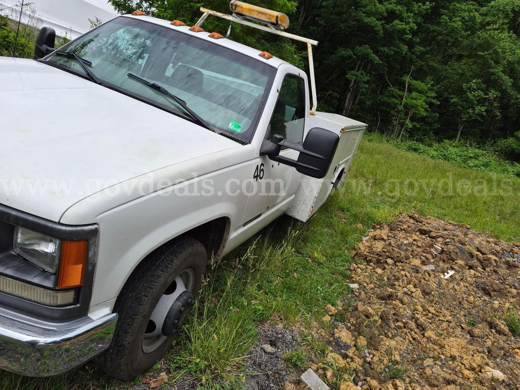 2000 GMC Sierra Classic 3500
