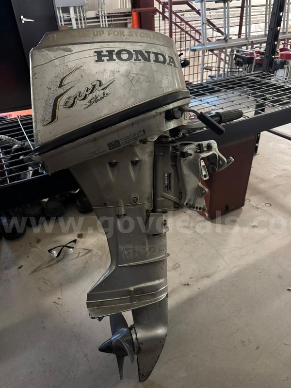 Honda, 4-Stroke Outboard Motor