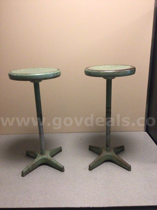 Lot of two vintage stools