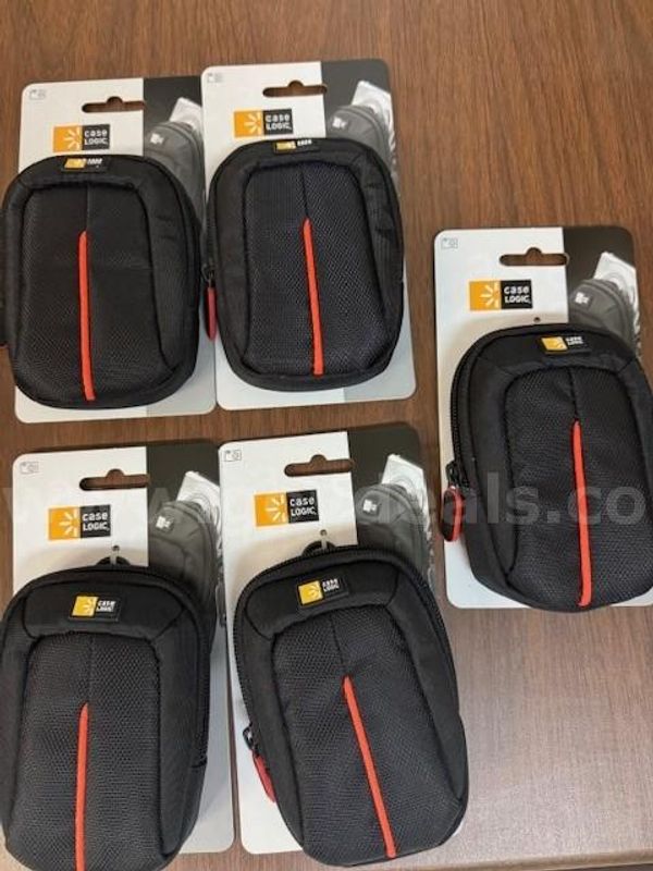 5 - Case Logic DCB -301 point and shoot camera case
