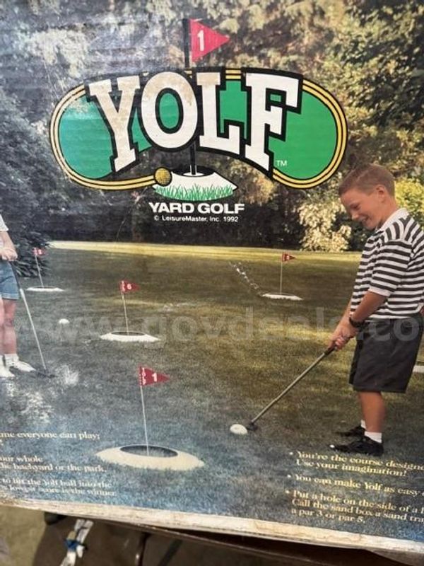 YOLF YARD GOLF