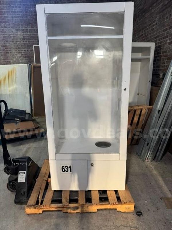 Animal Display Cabinet 80" X 25" X 36" (Cat Condo)
