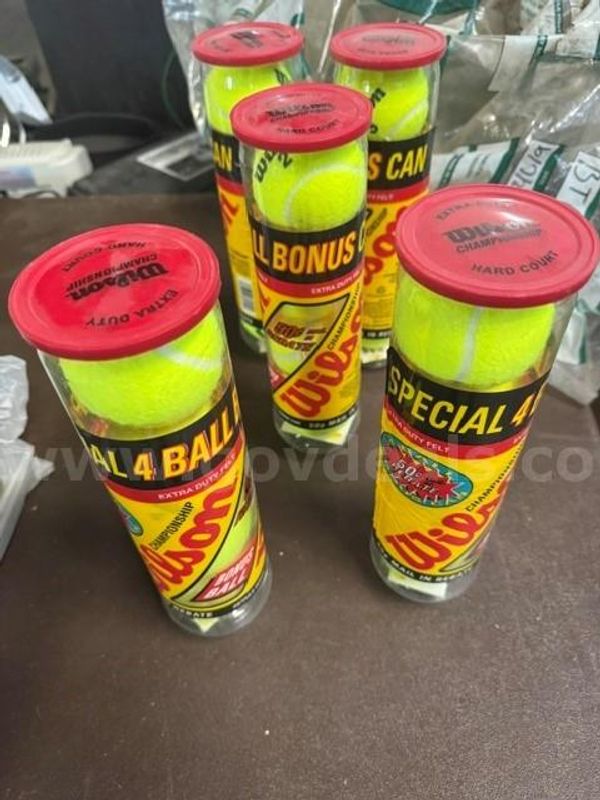 WILSON TENNIS BALLS ( 5 TUBS - 4 BALLS EACH)