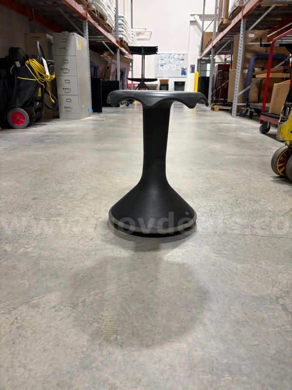 Hokki stools