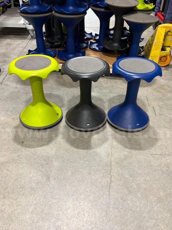 lot of hokki stools