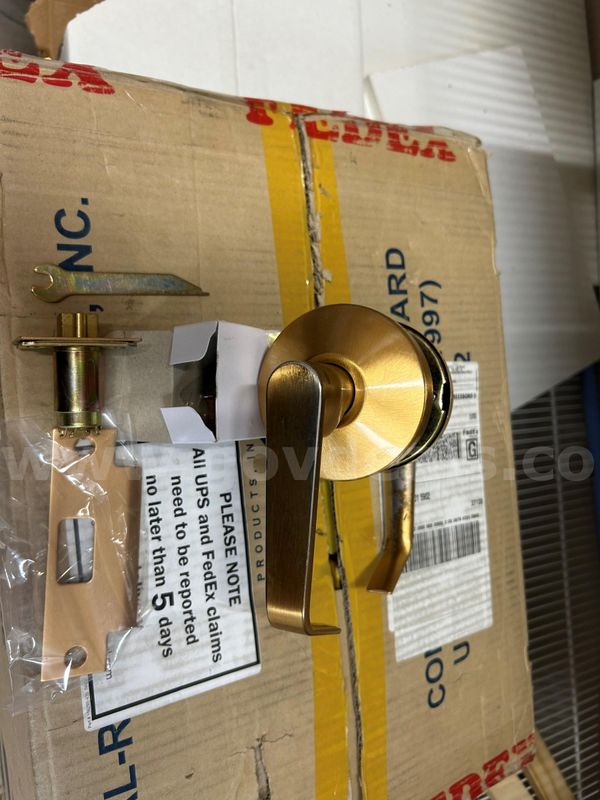 Commercial Door Lever Sets -Brass (lot of 40)