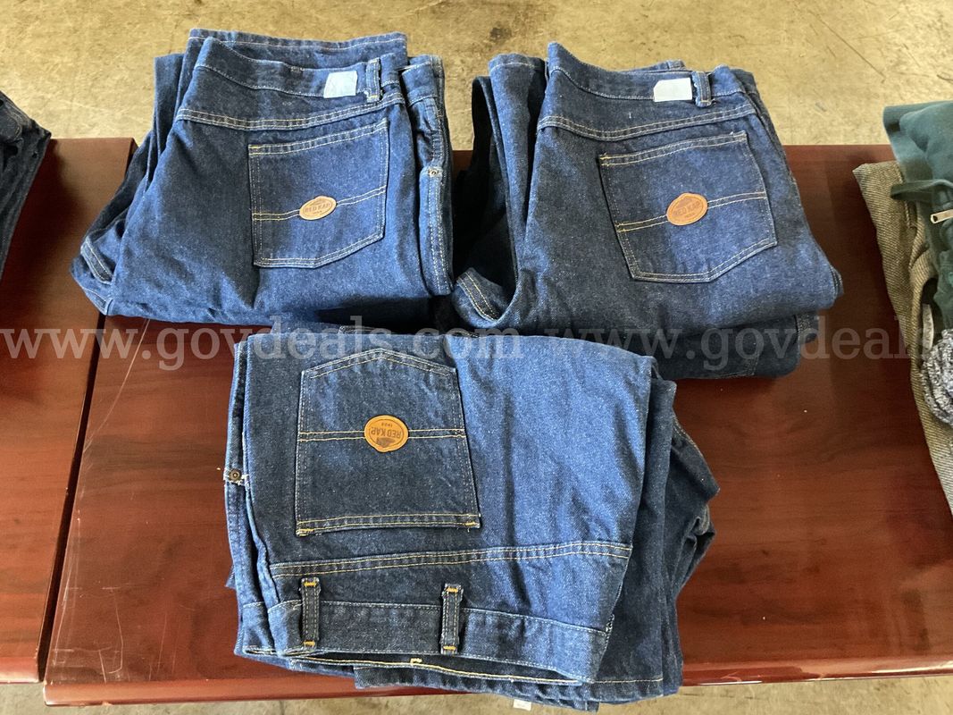 Lot of 9 Assorted Women's Jeans