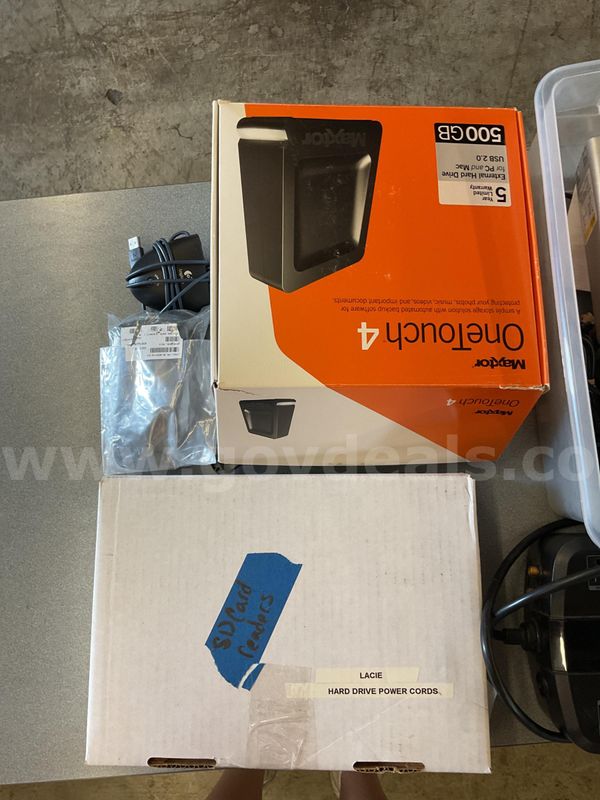 Bulk Office Tech, Document Binding & IT Surplus Pallet Lot