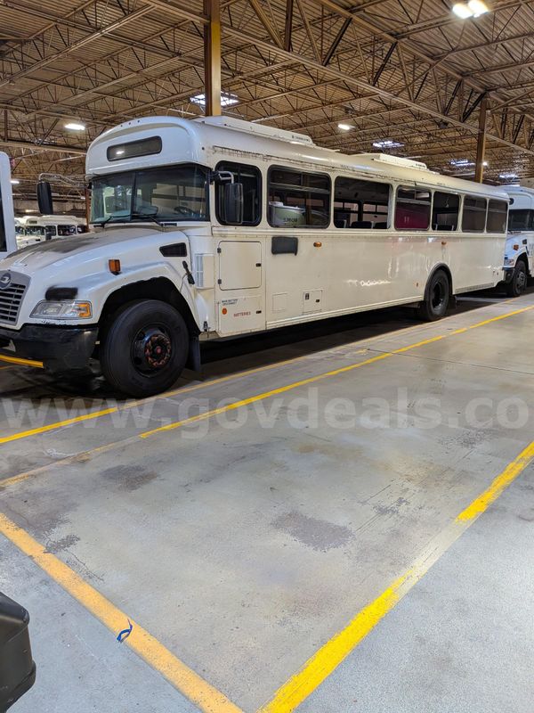 2016 Blue Bird Vision 37' Bus