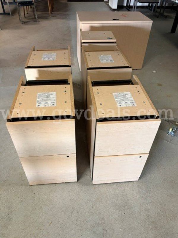 Small Wooden Desk and 6 Wooden Filing Cabinets (Lot of 6 Items)
