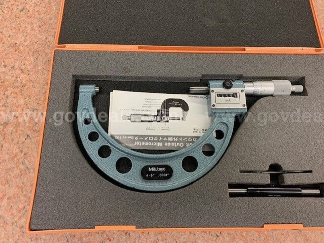 Mitutoyo 193-215 Outside Micrometer – 4" to 5" Measuring Range