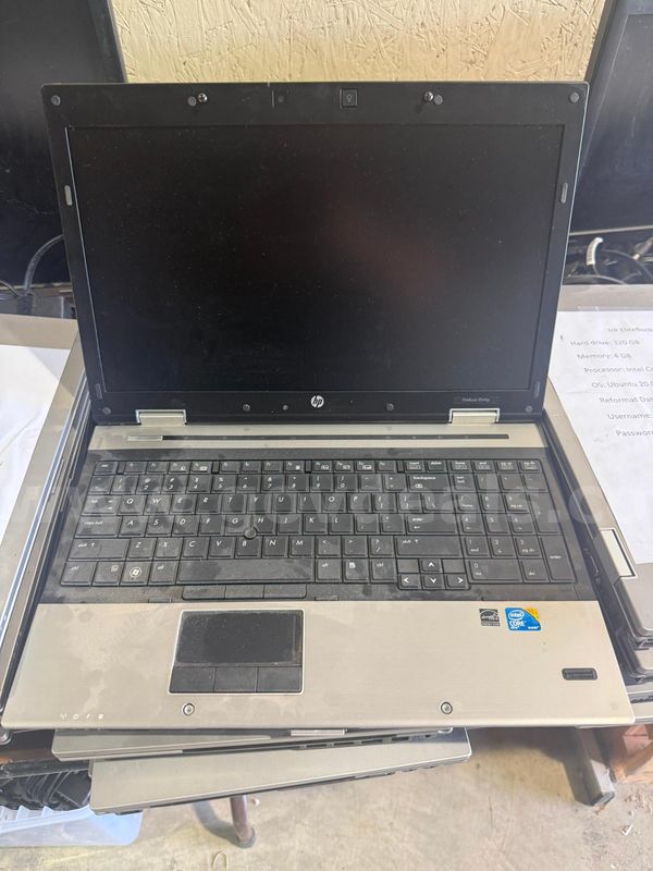 4 HP Laptops