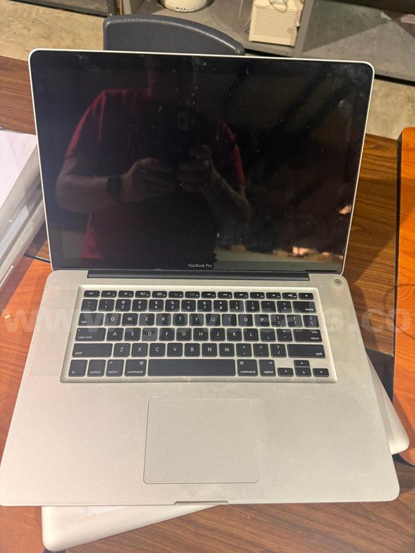 2 MacBook 15 inch Laptops