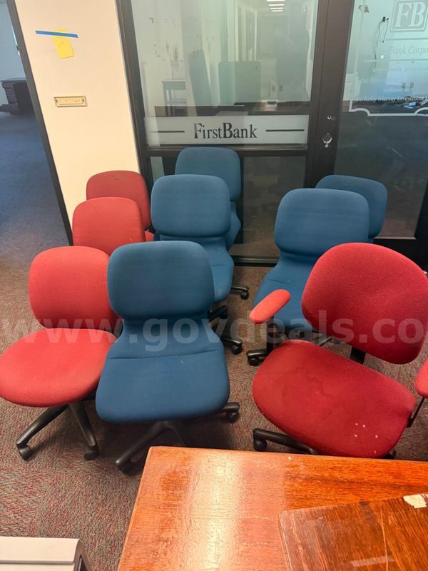 One lot of office furniture