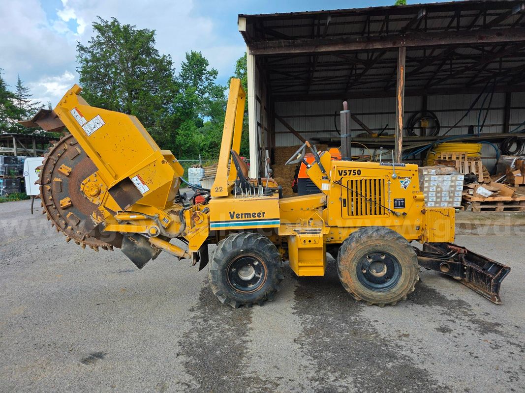 Vermeer V5750 Trencher