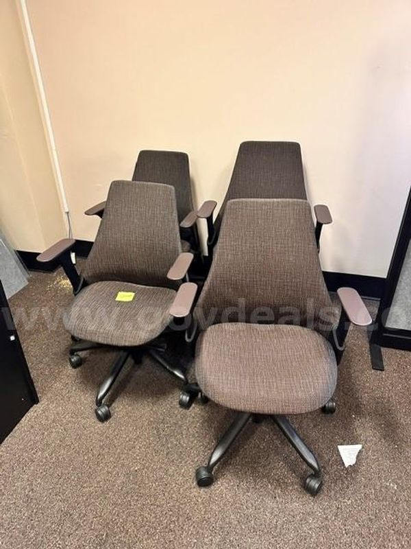 Set of 4 Chairs