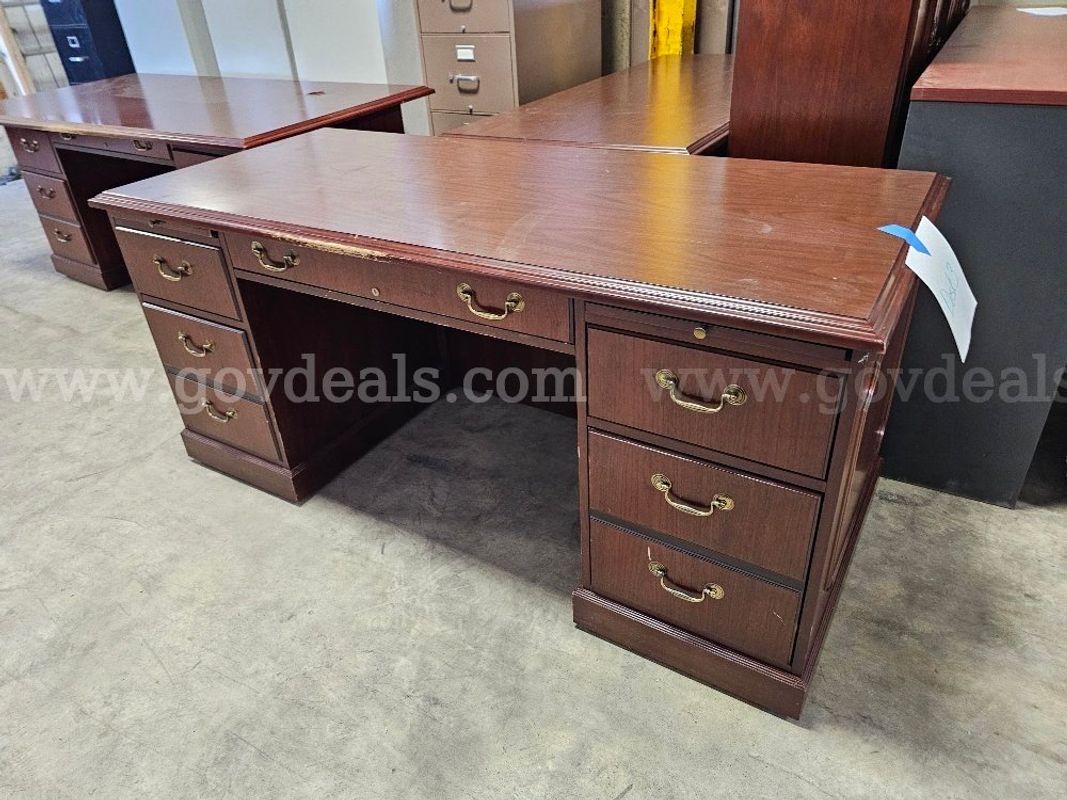 Desk 3 (1 of 12)