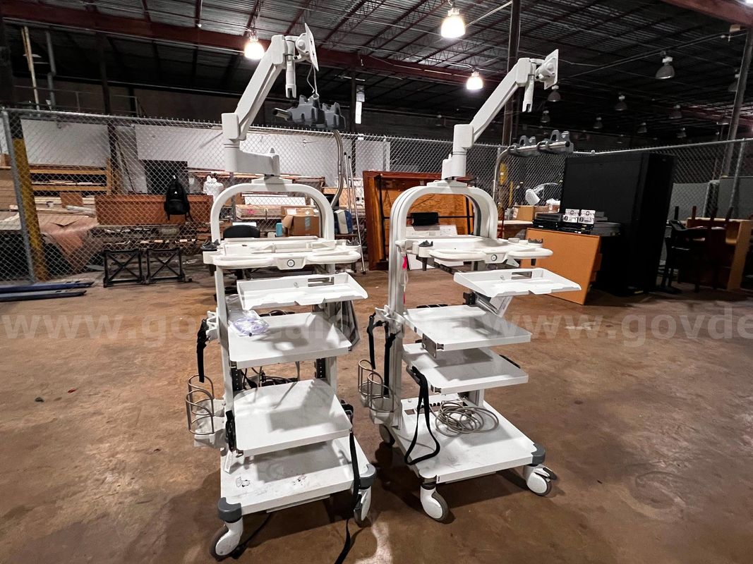 Lot of 2 Keymed carts