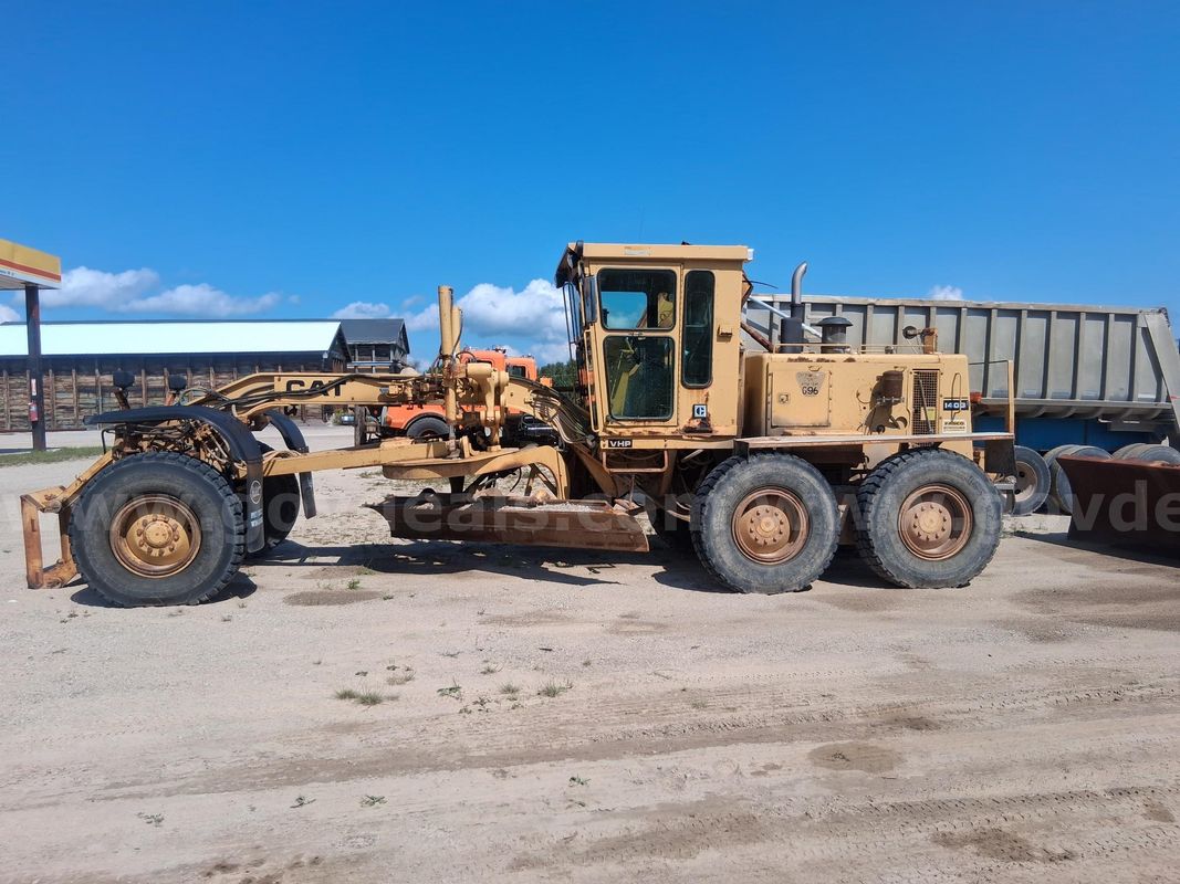 1989 Caterpillar 140G Motor Grader