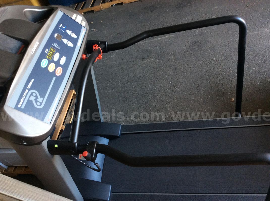 Landice L7 Treadmill