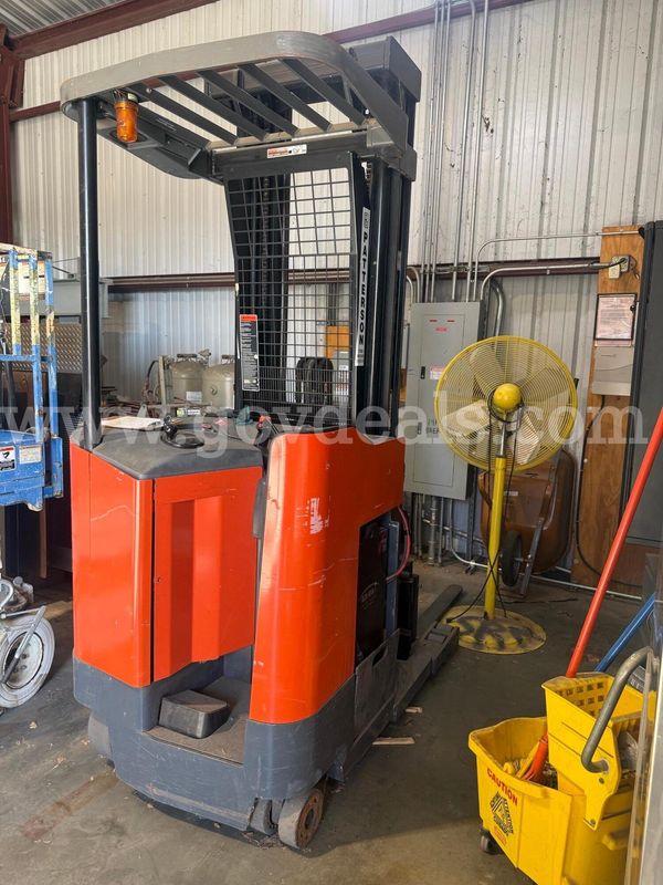 Toyota Electric Forklift 6BRU18