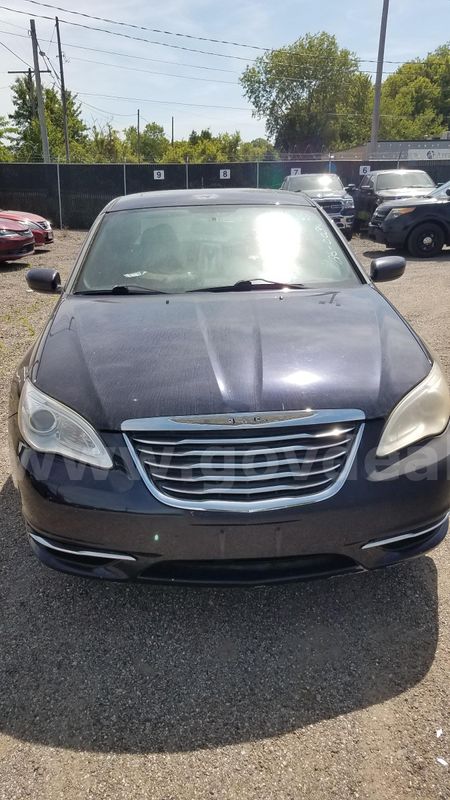 2012 Chrysler 200