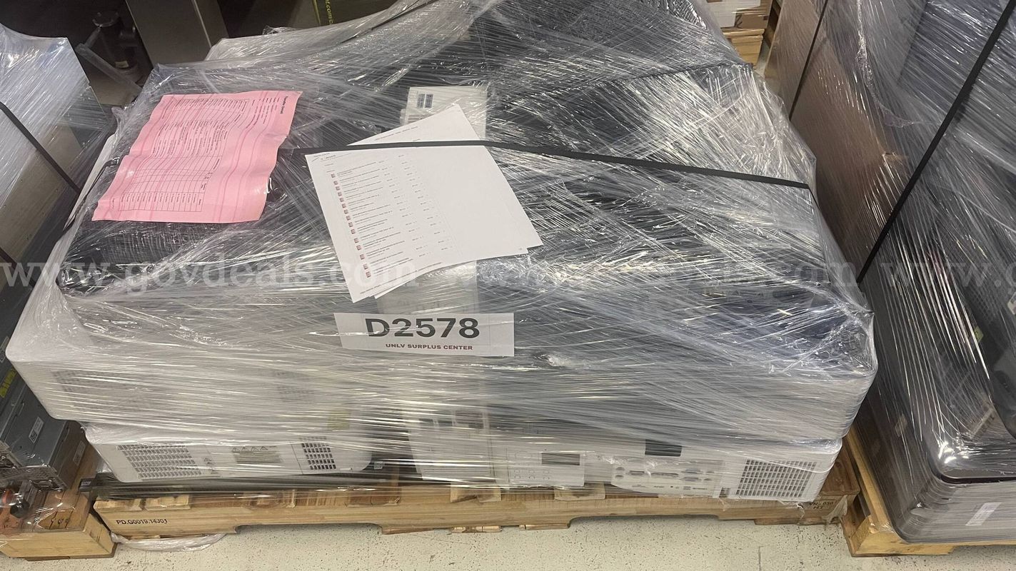 LOT: Misc Salvage Conference / Server / AV equipment - Untested