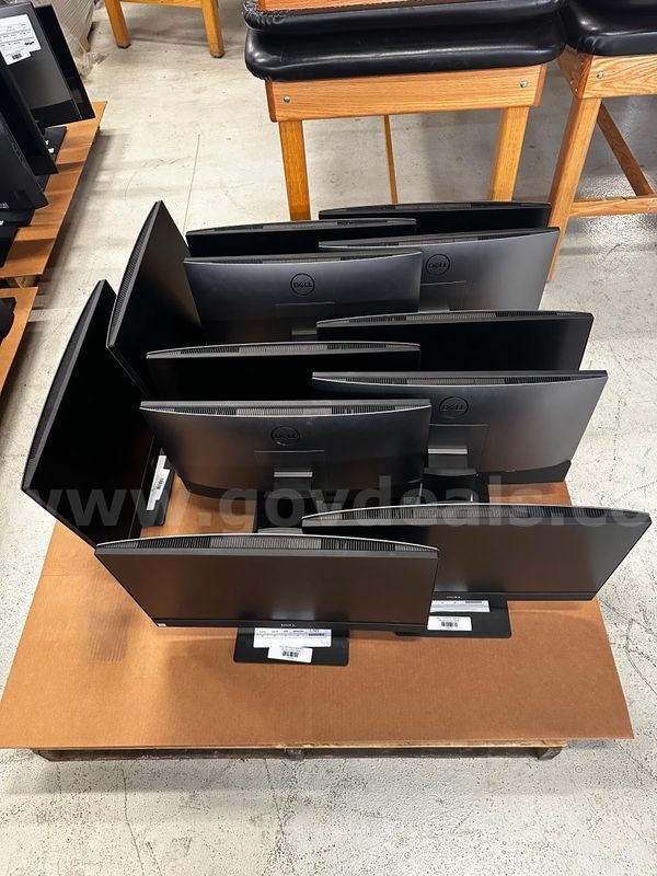 Lot: (12) Dell Optiplex 7460 Aio