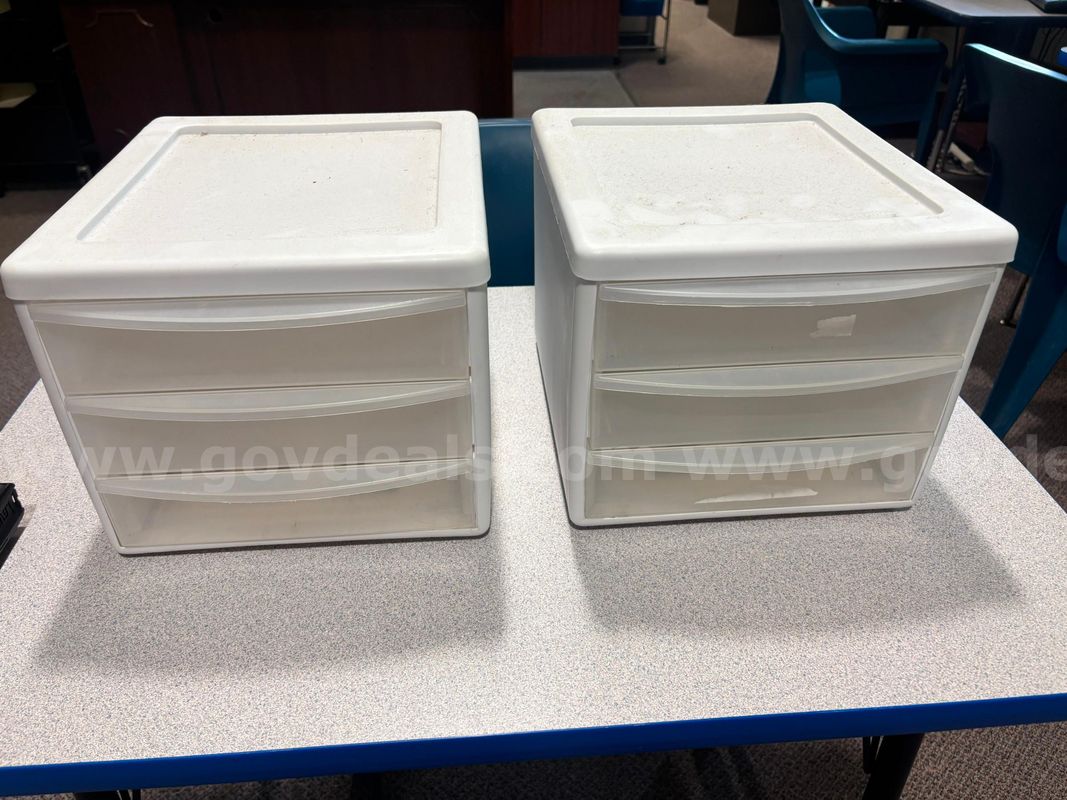 Lot of 2 Sterlite Plastic Drawers