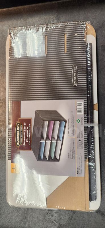 Lot of 1 Literature Sorter