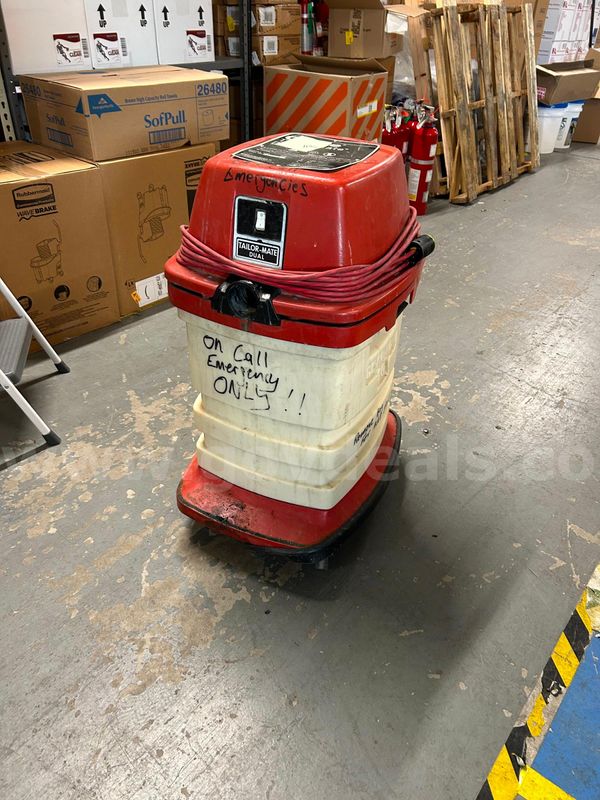 Used Clarke Tailor Mate Wet/Dry Vac