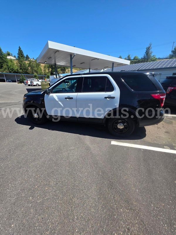 2015 Ford Explorer