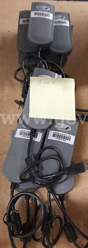 USB-A to VGA adapter lot of 10