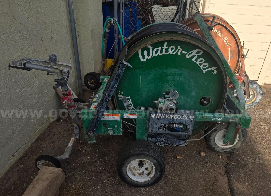 2 Kifco Water-Reels