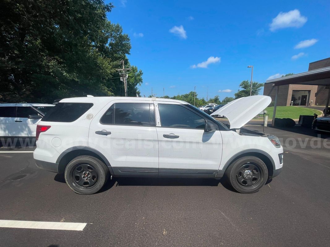 2017 Ford Explorer Interceptor