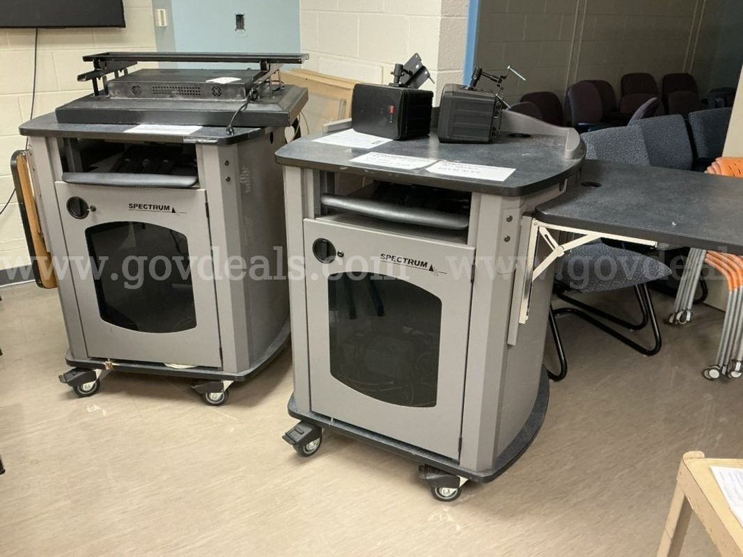 2 Lecterns, 1 monitor and a pair of speakers
