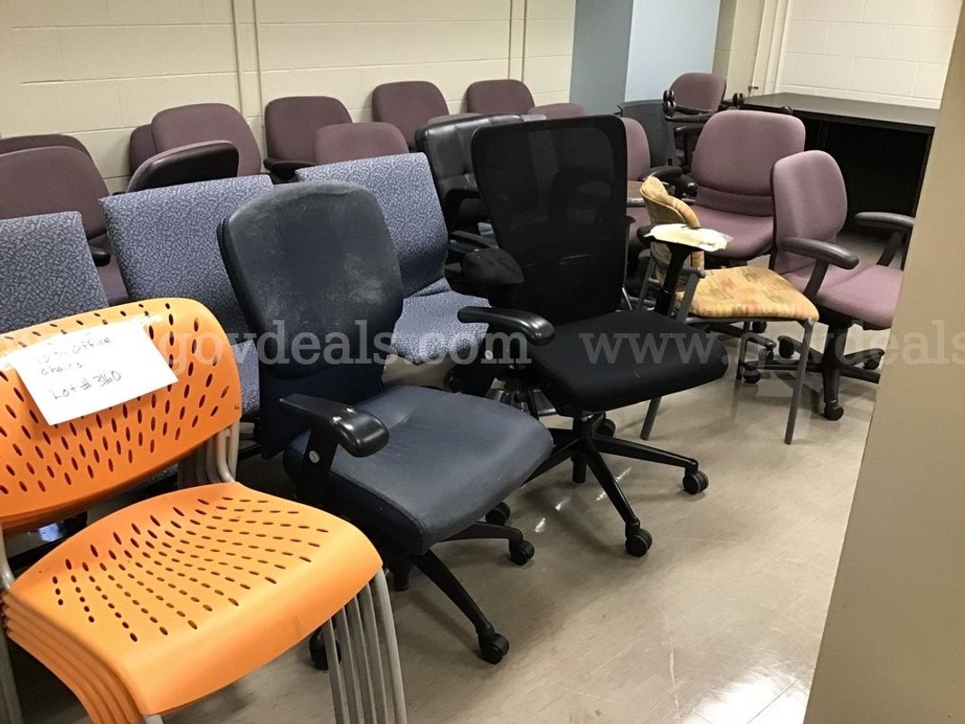 40+/- office chairs