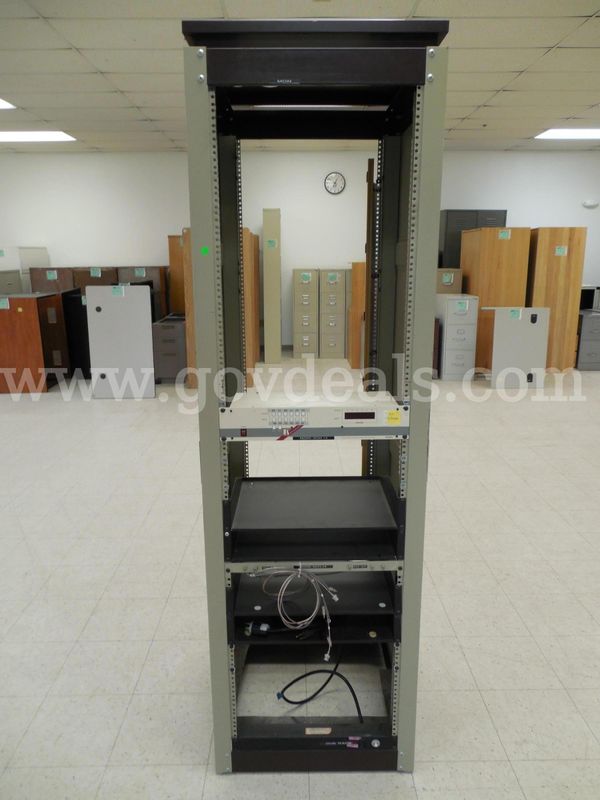 Electronic equipment rack