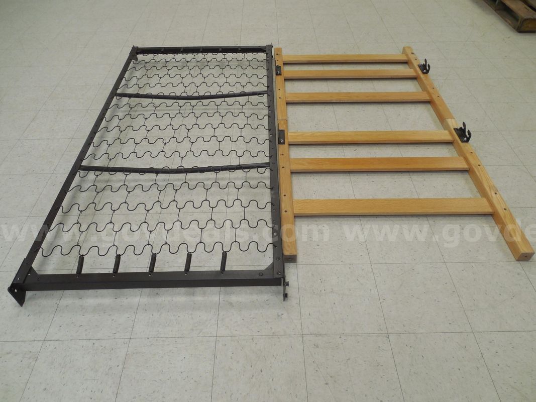 Bedspring with end posts