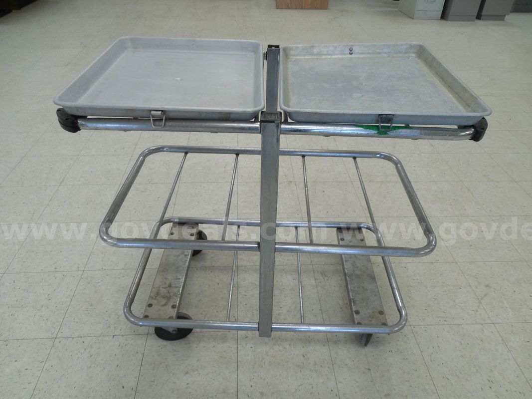 Metal rolling storage cart